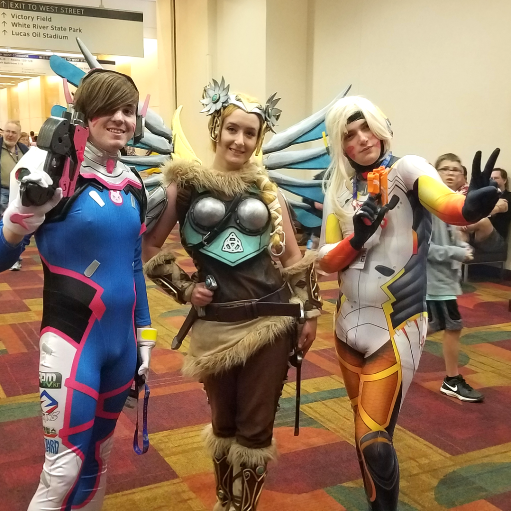 Valkyrie Mercy Cosplay at Gen Con 2017 - with genderbent D.Va and genderbent Mercy